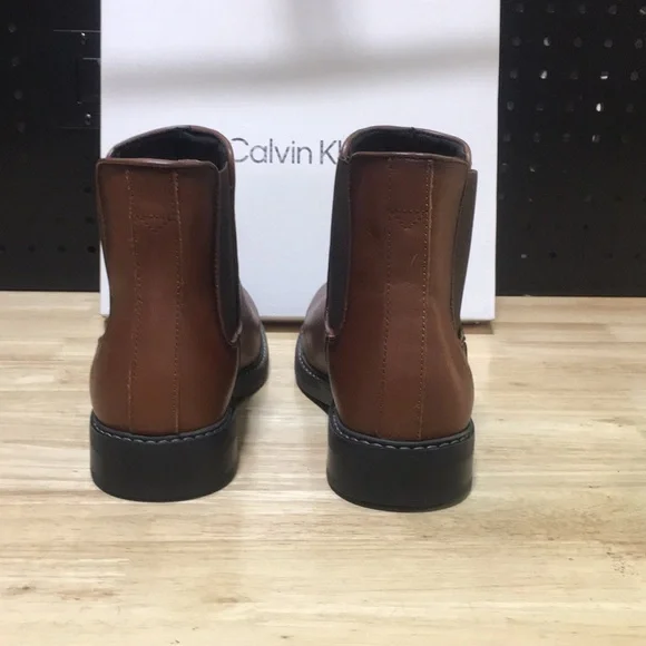 New WB Calvin Klein Men's Brown Leather Boots - Picture 4 of 6